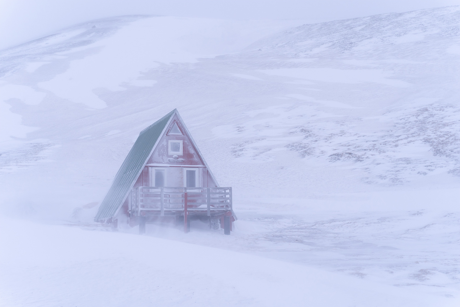 Winter Adventure — Icelandic Highlands