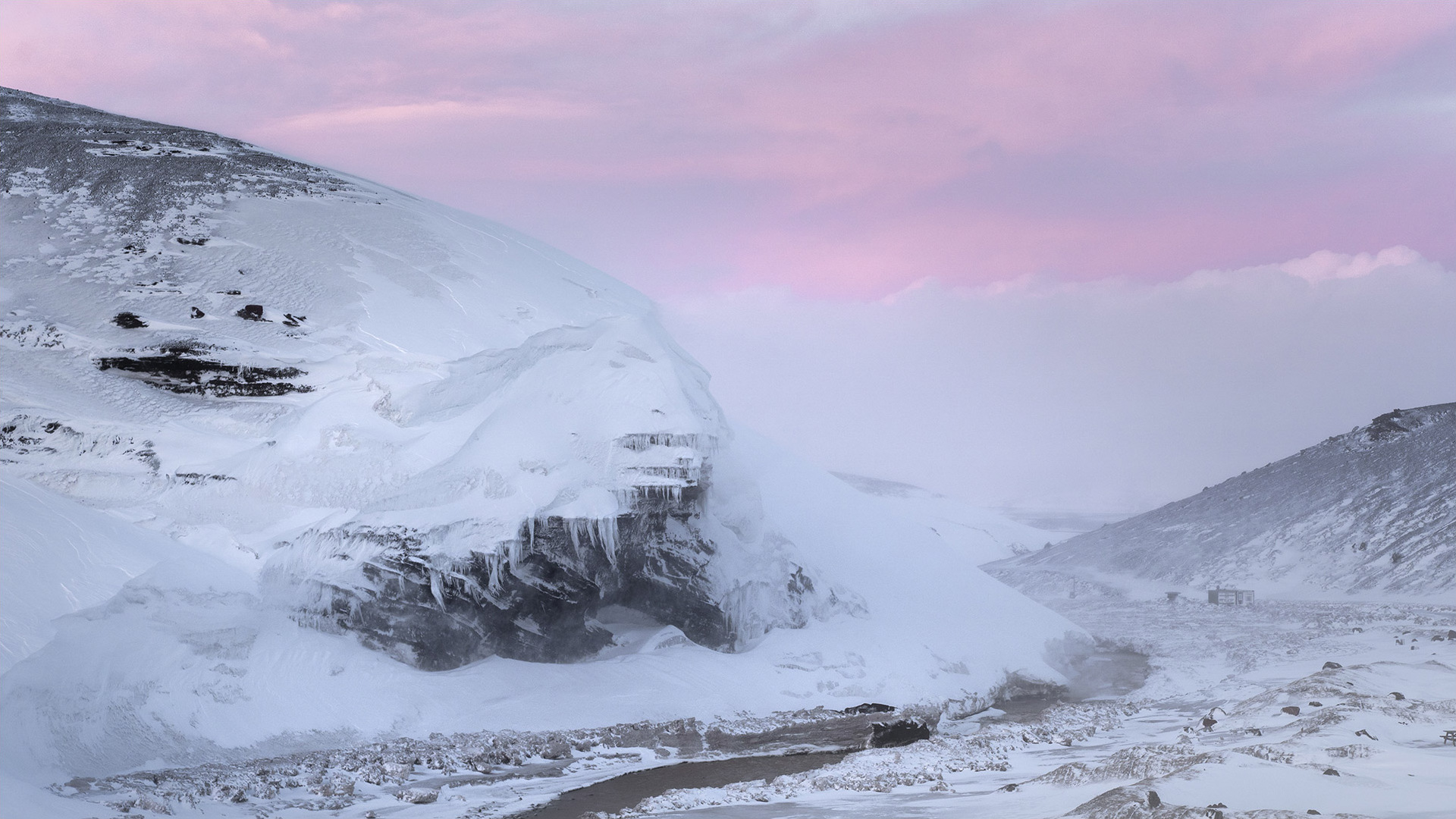 Winter Adventure — Icelandic Highlands