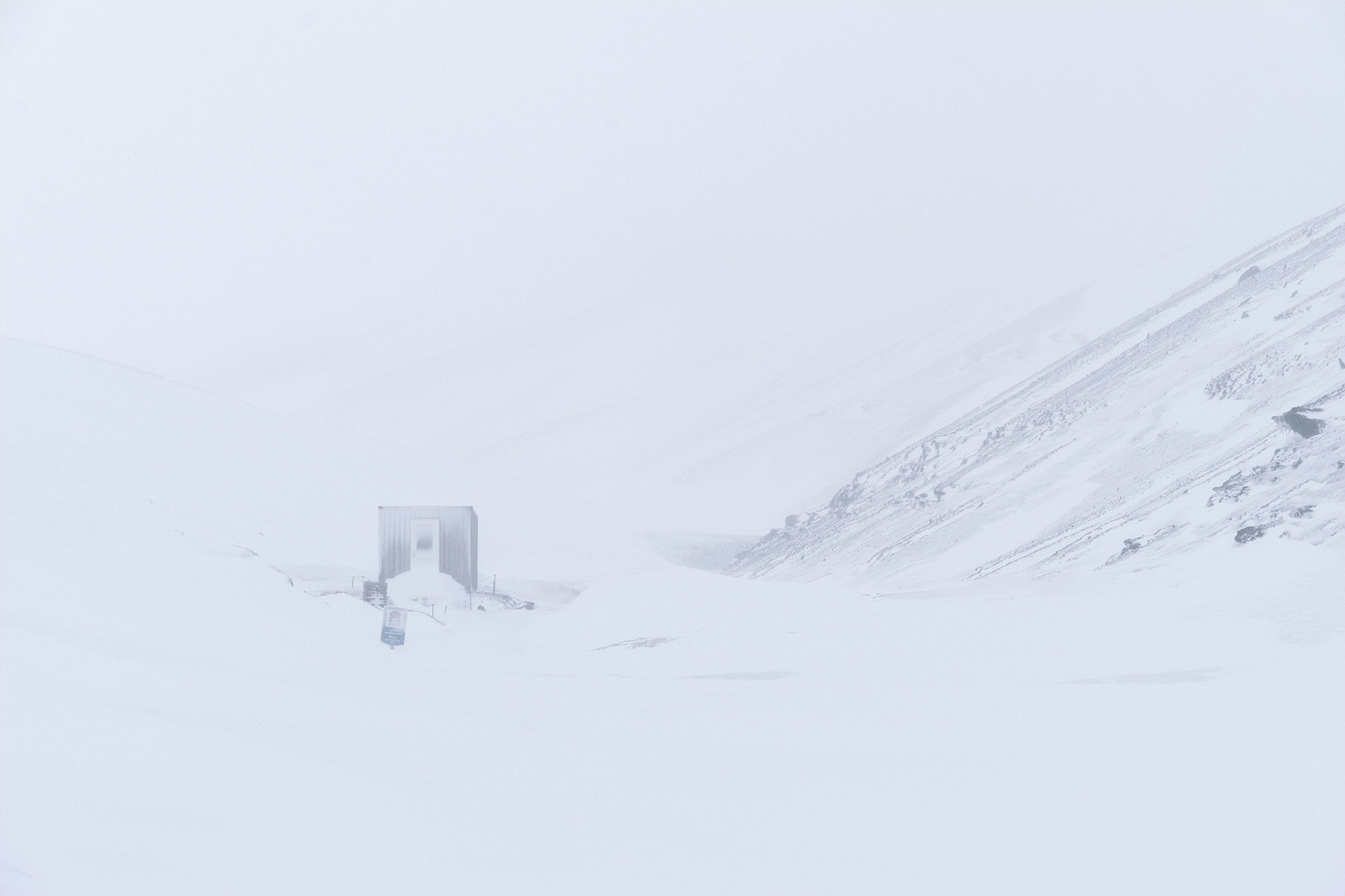 Winter Adventure — Icelandic Highlands